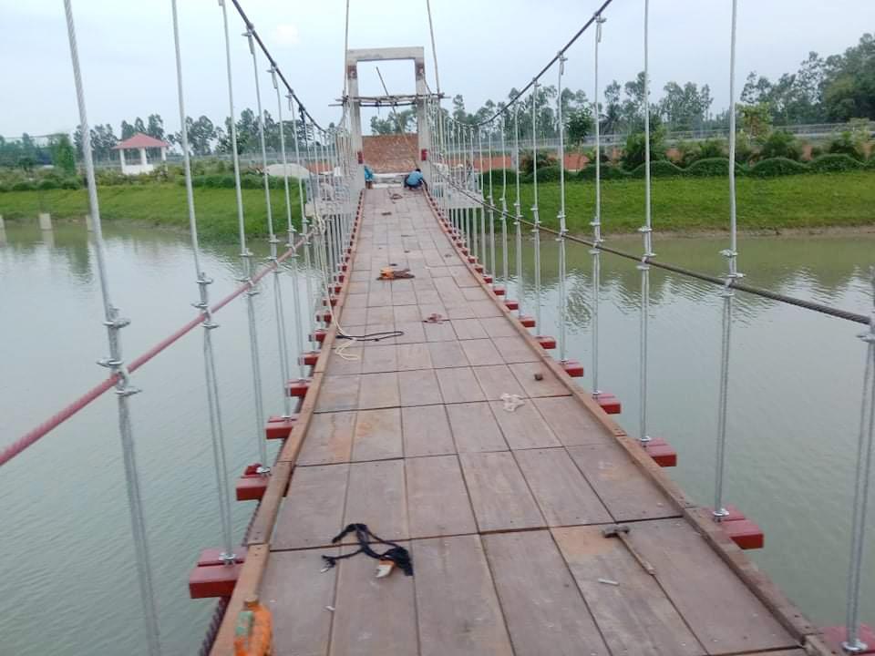 Hanging Bridge Construction